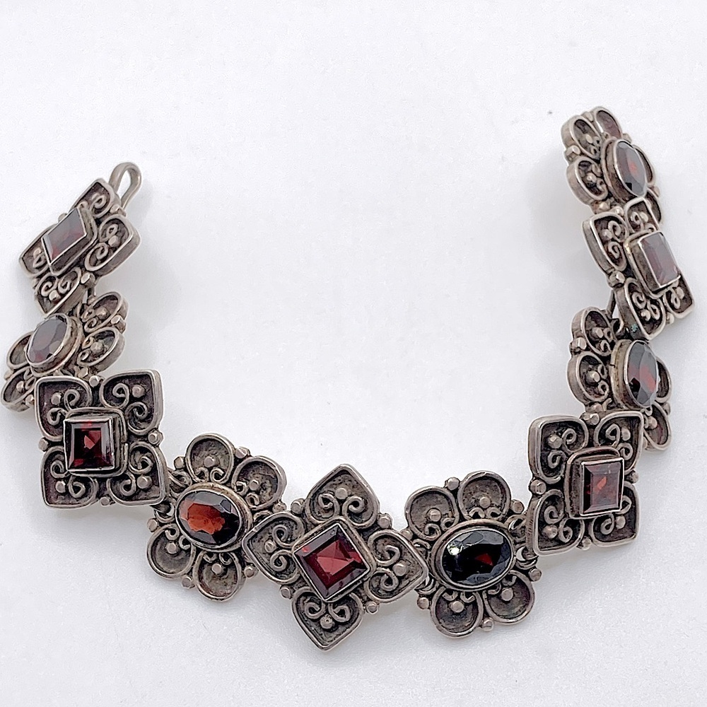 Vtg Sterling Garnet Floral Filigree Style Panel Bracelet 6”